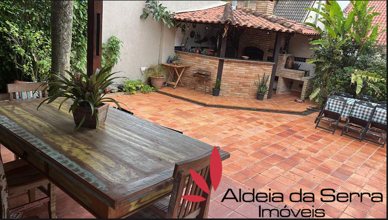 Morada dos Pinheiros 